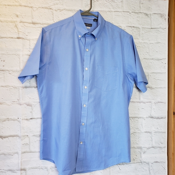 Van Heusen Other - VAN HEUSEN S/S Button-down Shirt M(15-15.5)